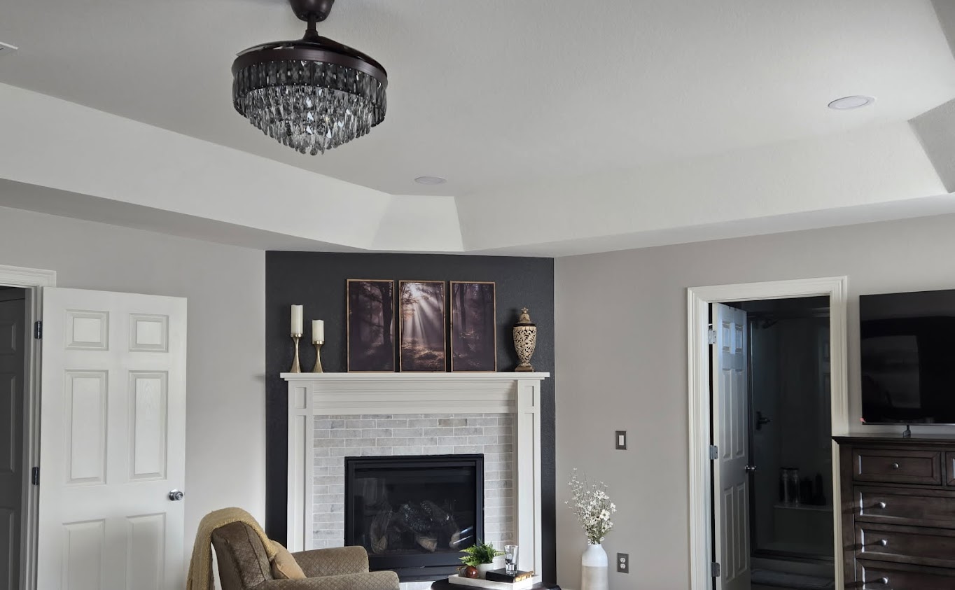 Living Room & Fireplace